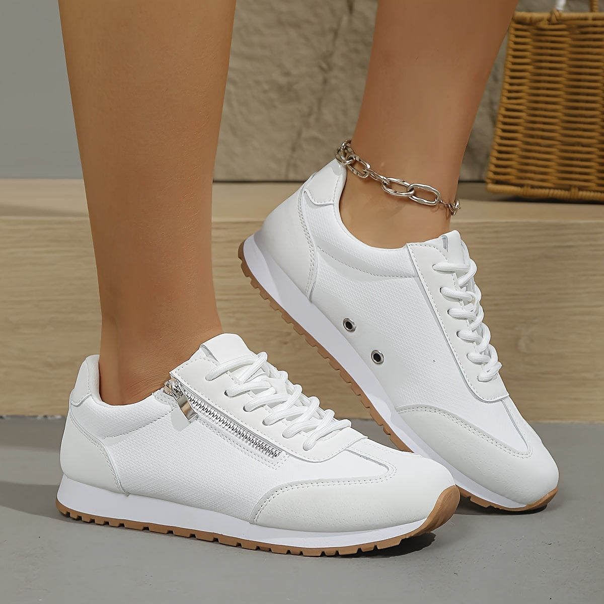 Stella Artis Sneakers